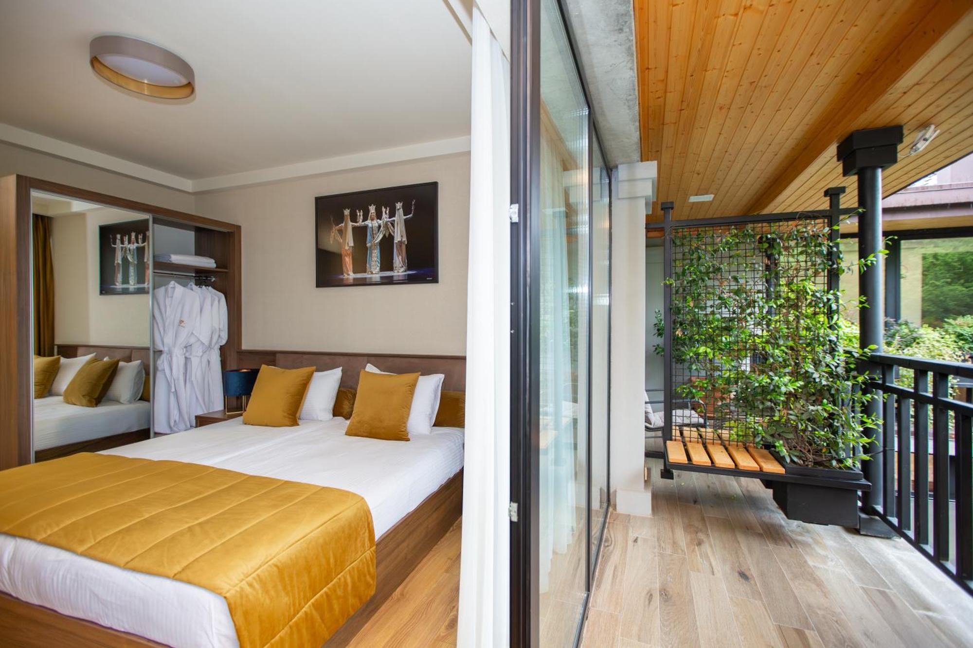 Seventeen Rooms Телави Екстериор снимка
